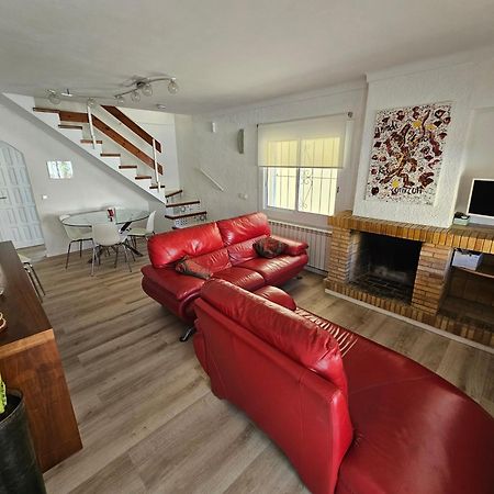 Casa Sebastian Villa L' Escala Екстериор снимка
